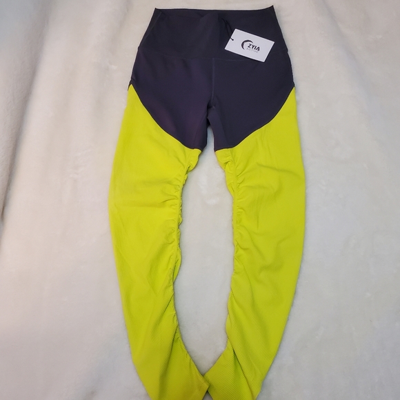 New Zyia Neon Yellow Parallel Luxe Hi-Rise 7/8 24" Size 4 - Picture 4 of 14